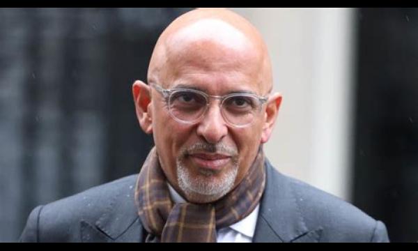 'Megarijke Tory Nadhim Zahawi heeft gewoon verheven belastingidealen - stel geen vragen'