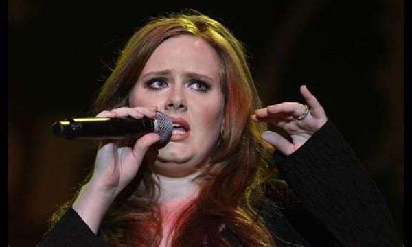 Adele zegt dat een levensveranderend zelfhulpboek haar heeft behoed voor ‘stress en slordig’