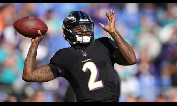 Baltimore Ravens neemt besluit over Tyler Huntley te midden van onzekerheid over Lamar Jackson