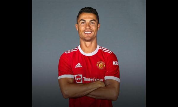 Cristiano Ronaldo stuurt bericht na het scoren bij terugkeer in de opstelling van Man Utd