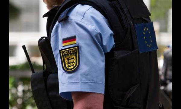 De politie identificeert 10.423 verdachten van bendes, maar slechts 997 worden aangeklaagd