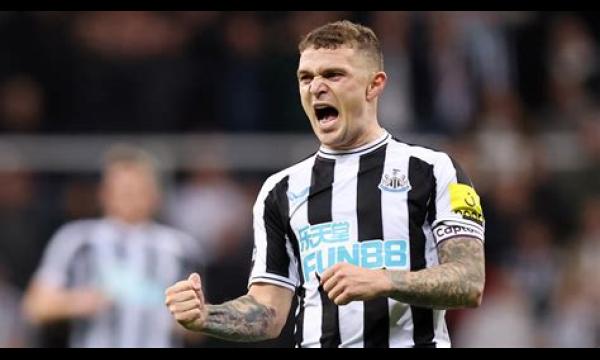 Eddie Howe hint op de terugkeer van Kieran Trippier terwijl Newcastle afreist naar Man City