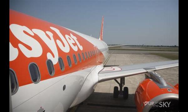 Egypte laat alle Covid-reisregels vallen omdat easyJet vluchten naar grote resorts annuleert