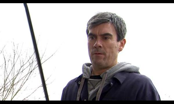 Emmerdale-ster Jeff Hordley bespreekt de onzekere toekomst van Cain Dingle in de soap