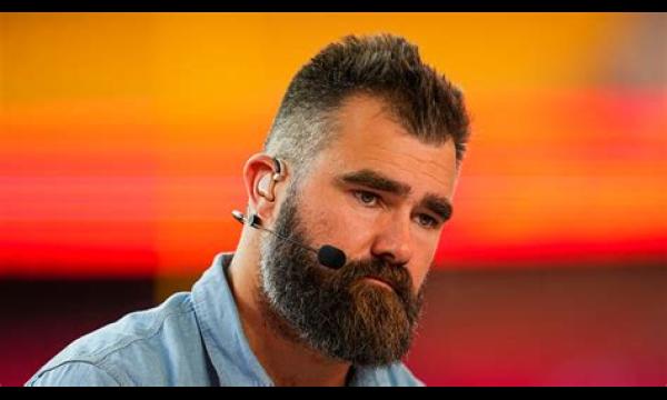 Jason Kelce verbreekt de stilte over pensioengeruchten na het vertrek van Philadelphia Eagles