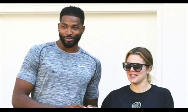 Khloe Kardashian plaatst een reeks krachtige berichten nadat ze Tristan Thompson heeft ‘ontvolgd’