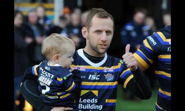 Leeds Rhinos noemt 7 juli Rob Burrow Day terwijl rugbylegende motorneuronziekte bestrijdt