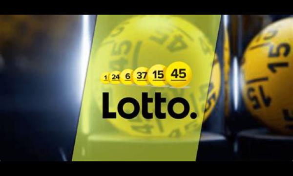 Lucky Nationale Loterij-kaarthouder wint enorme jackpot van £ 15 miljoen - uren voor Kerstmis