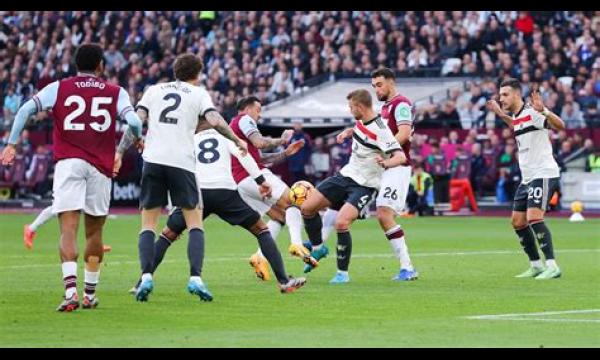 Man Utd-nieuws: De motivatietactiek van Erik ten Hag na straf laat sporen achter op spelers