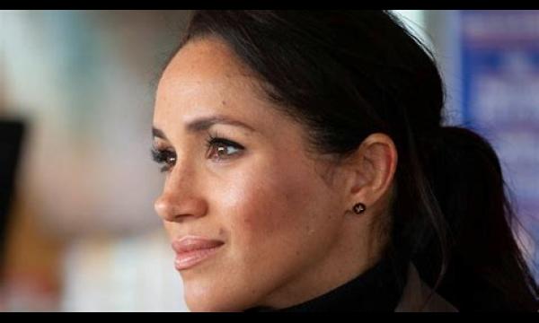 Meghan Markle heeft geen namen van ‘race row royals’ gelekt uit privébrieven, beweert de bron