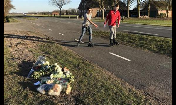 Phil Spencer bespreekt de overleden ouders die omkwamen bij een horrorauto-ongeluk