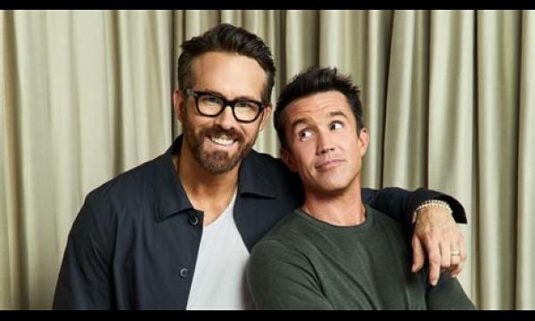 Ryan Reynolds en Rob McElhenney reageren op de Emmy-nominaties voor 'Welcome to Wrexham'