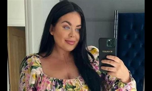 Scarlett Moffatt ongelooflijke lichaamstransformatie terwijl ze eindelijk zelfvertrouwen vindt