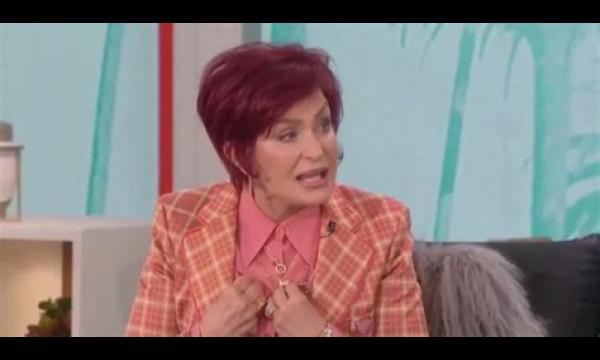 Sharon Osbourne in grofgebekte tirade tegen CBS en 'zal nooit meer terugkeren' in The Talk