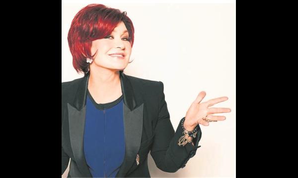 Sharon Osbourne wil de eerste zijn die een vliegende auto bezit, zodat ze naar mensen kan snuffelen