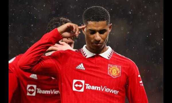 Stem van de Spiegel: Marcus Rashford heeft beter leiderschap getoond dan Boris