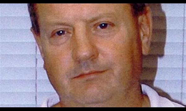 Suffolk Strangler Steve Wright gearresteerd wegens onopgeloste moord op Victoria Hall in 1999