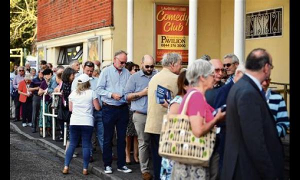 Tories stelden een tipper voor die de uitgebrande bak als tussentijdse verkiezingskandidaat dumpte