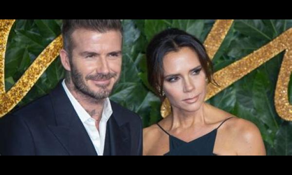 Victoria Beckham deelt ‘bescheiden’ foto van David na de laatste New Years Honor-snoepje