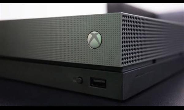 Xbox Series X ‘zal £ 100 goedkoper zijn dan de PlayStation 5’, beweert een insider